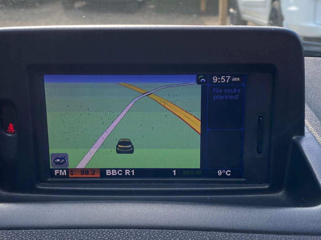 Used Renault Clio 2010 for sale - 77841315: Photo 8