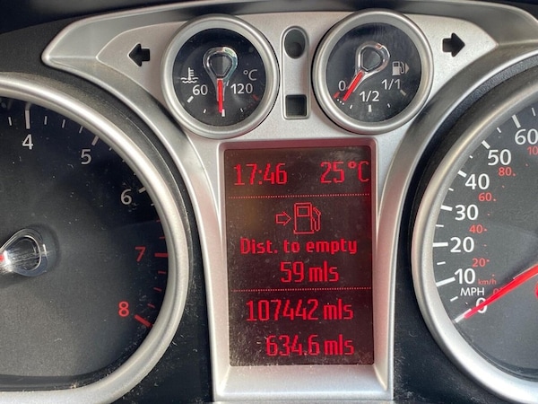 Used Ford Focus 2010 for sale - 76309431: Photo 10