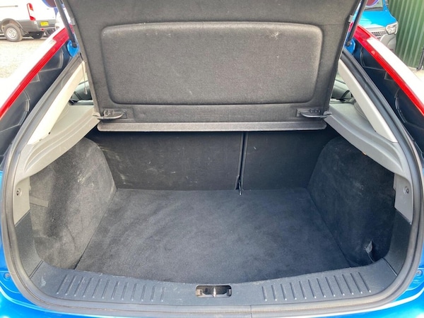 Used Ford Focus 2010 for sale - 76309431: Photo 13