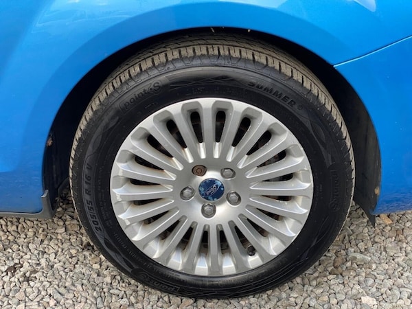 Used Ford Focus 2010 for sale - 76309431: Photo 17