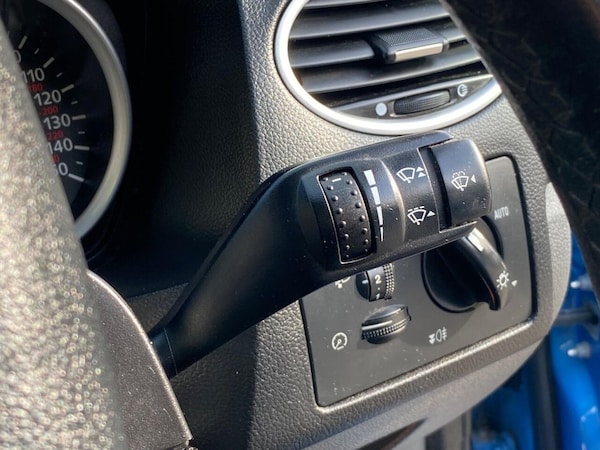 Used Ford Focus 2010 for sale - 76309431: Photo 39