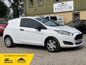 Used Ford Fiesta Van 2017 for sale - 75014176: Photo