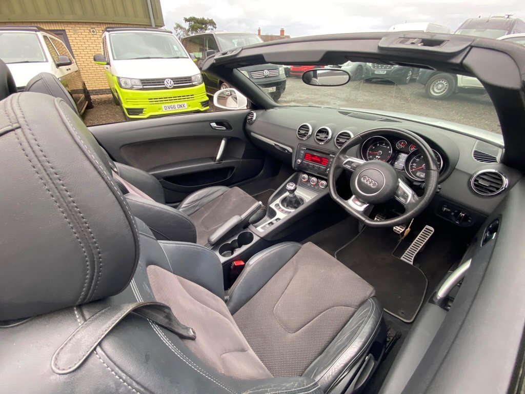 Used Audi TT 2011 for sale - 77525819: Photo 11