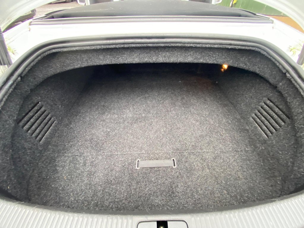 Used Audi TT 2011 for sale - 77525819: Photo 14