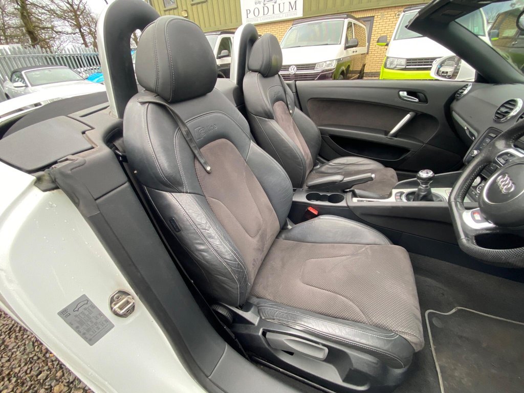 Used Audi TT 2011 for sale - 77525819: Photo 35