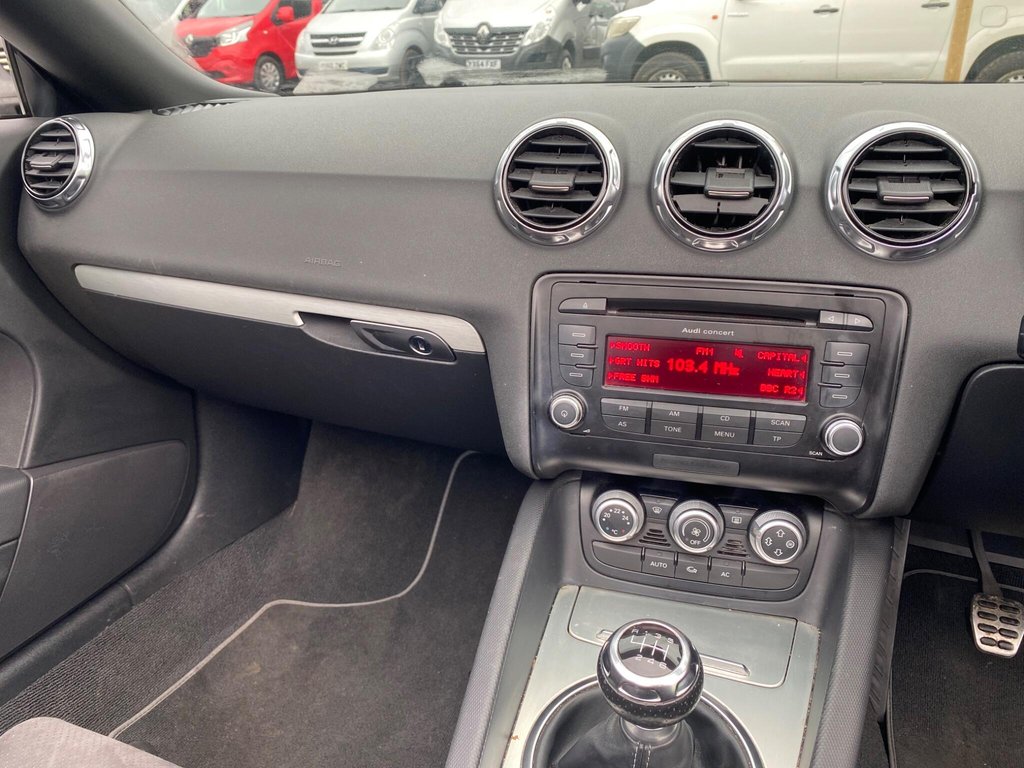 Used Audi TT 2011 for sale - 77525819: Photo 8