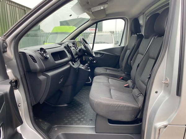 Used Vauxhall Vivaro 2017 for sale - 76250087: Photo 10