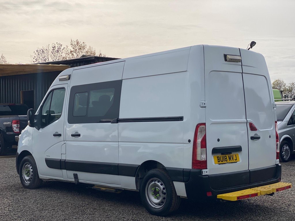 Used Vauxhall Movano 2018 for sale - 76372423: Photo 4