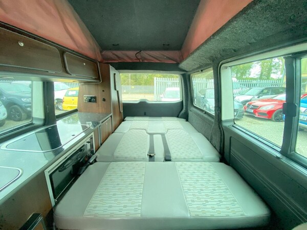 Used Volkswagen Transporter Shuttle 2012 for sale - 76168461: Photo 24