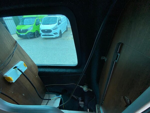Used Volkswagen Transporter Shuttle 2012 for sale - 76168461: Photo 26