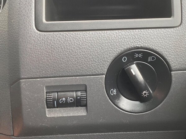 Used Volkswagen Transporter Shuttle 2012 for sale - 76168461: Photo 49