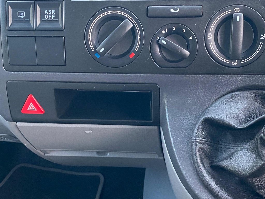 Used Volkswagen Transporter 2007 for sale - 76582764: Photo 47