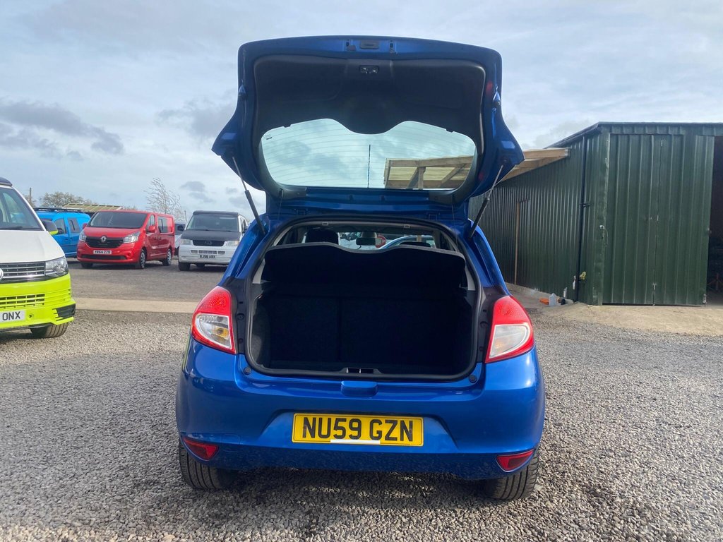 Used Renault Clio 2009 for sale - 78134291: Photo 43