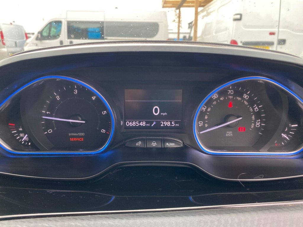 Used Peugeot 2008 2013 for sale - 76139870: Photo 8