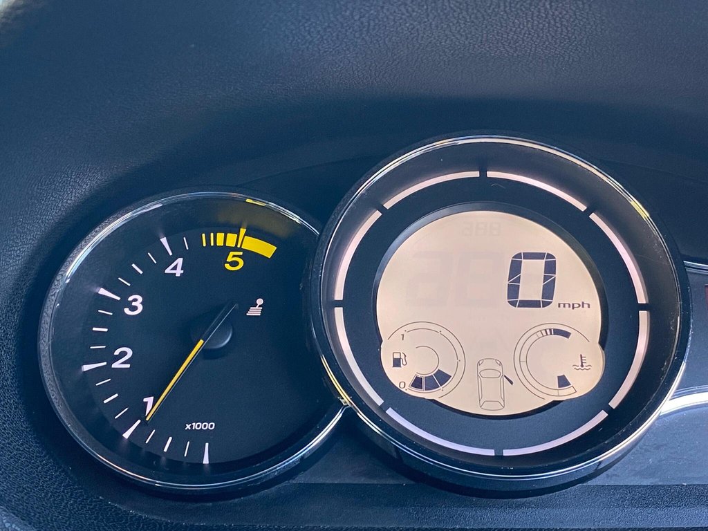 Used Renault Megane 2012 for sale - 77018149: Photo 10