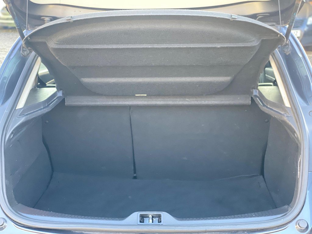 Used Renault Megane 2012 for sale - 77018149: Photo 14