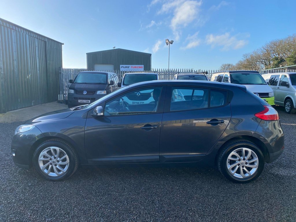 Used Renault Megane 2012 for sale - 77018149: Photo 22