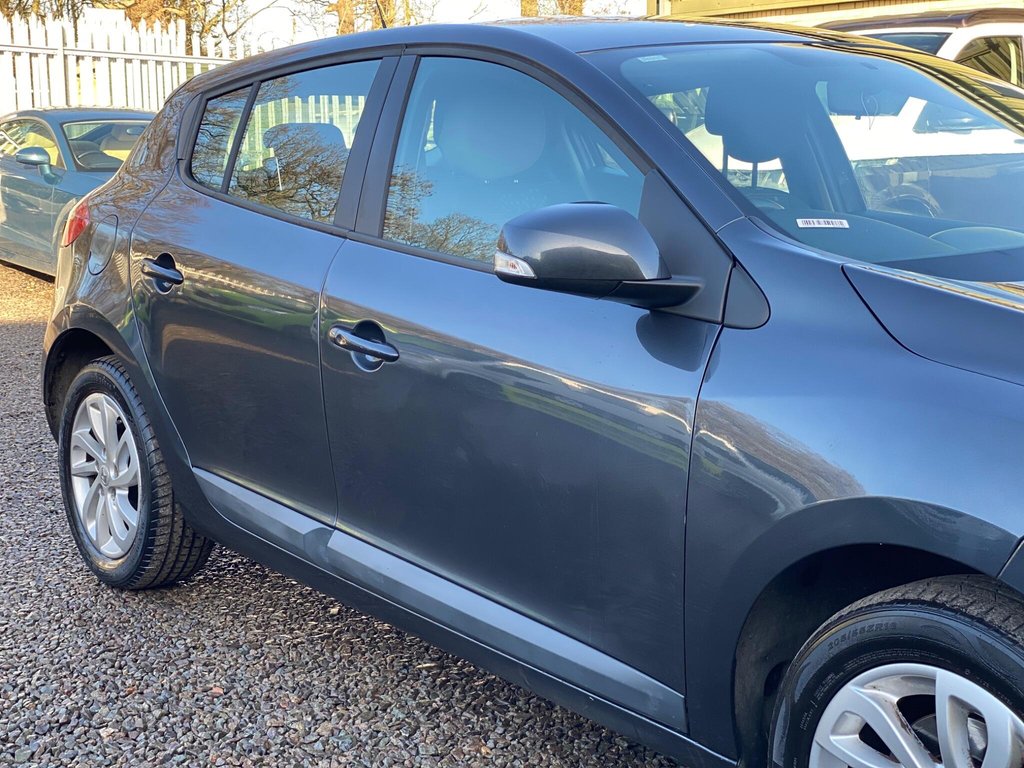 Used Renault Megane 2012 for sale - 77018149: Photo 26