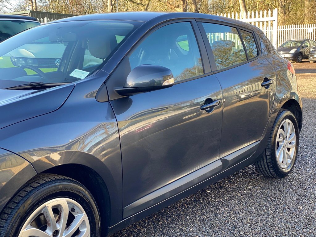 Used Renault Megane 2012 for sale - 77018149: Photo 28