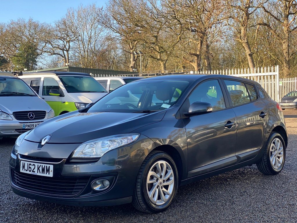 Used Renault Megane 2012 for sale - 77018149: Photo 3