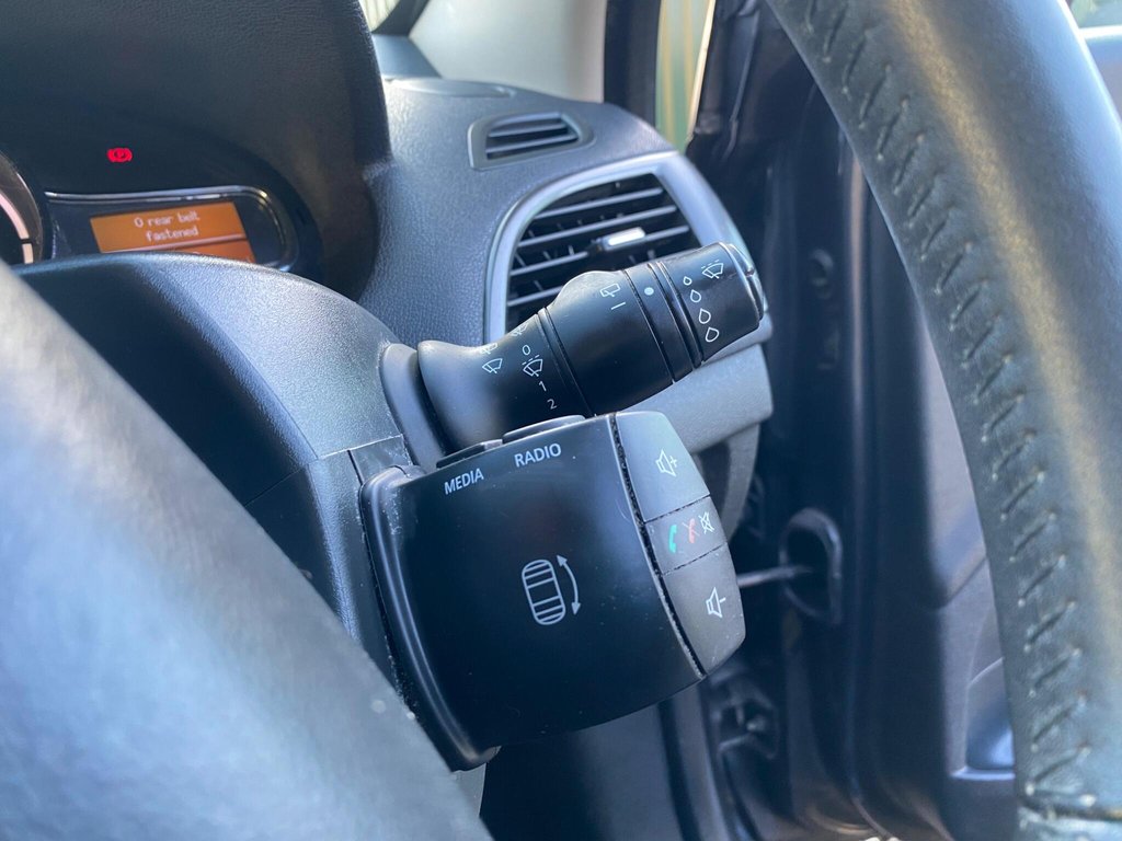 Used Renault Megane 2012 for sale - 77018149: Photo 41