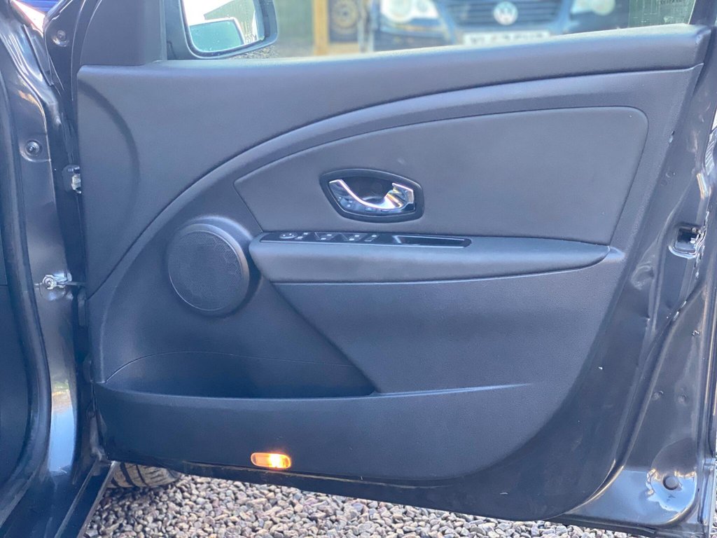 Used Renault Megane 2012 for sale - 77018149: Photo 45