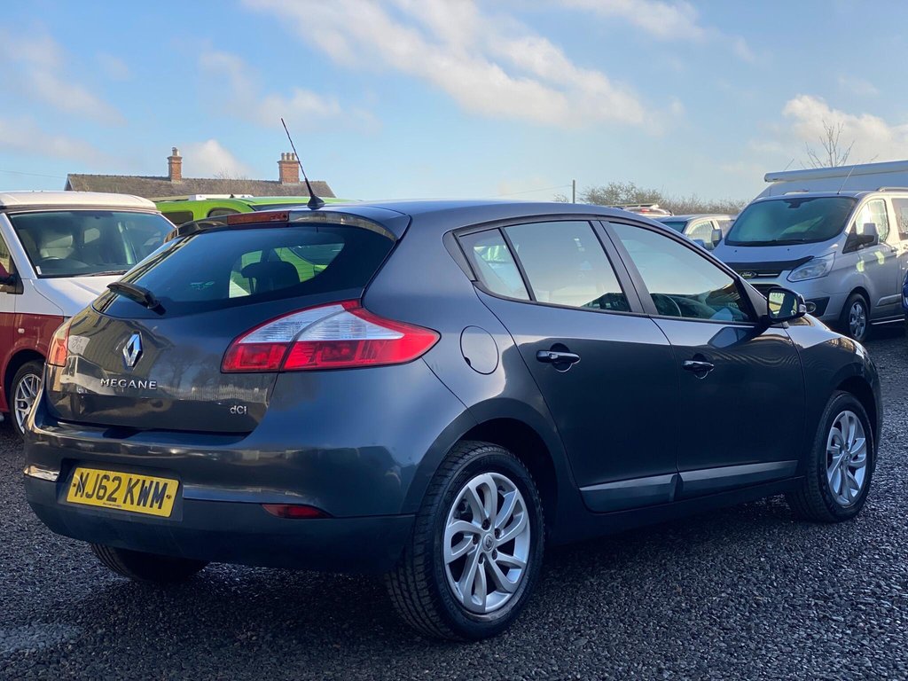 Used Renault Megane 2012 for sale - 77018149: Photo 5