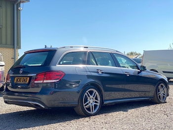 Used Mercedes-Benz E Class 2014 for sale - 78364153: Photo