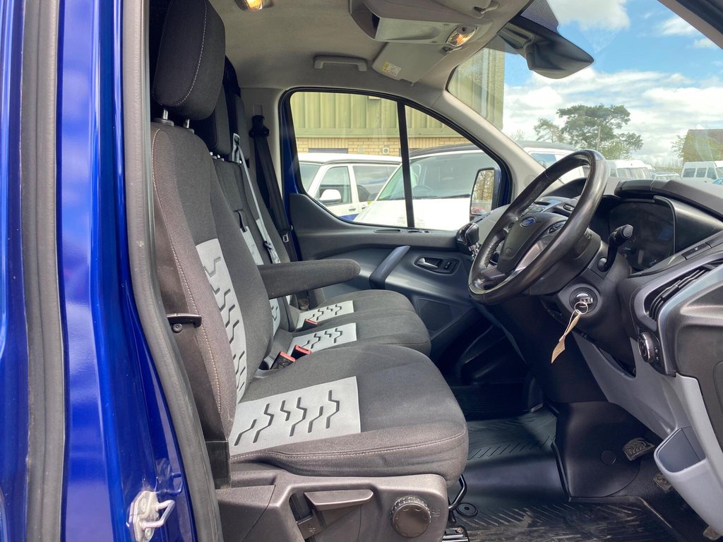 Used Ford Transit Custom 2017 for sale - 78219261: Photo 6