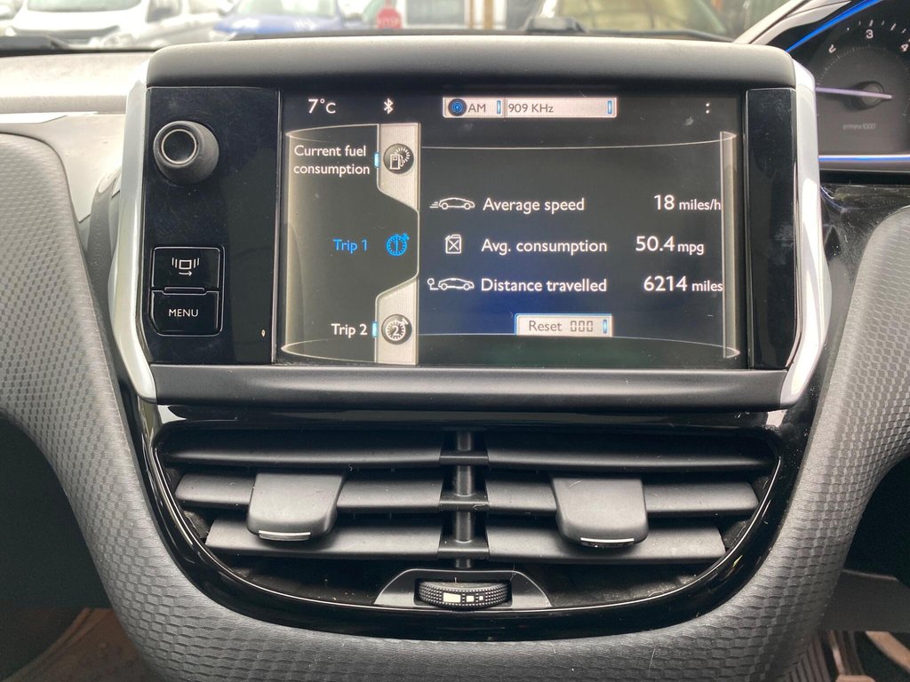 Used Peugeot 2008 2013 for sale - 77018124: Photo 33