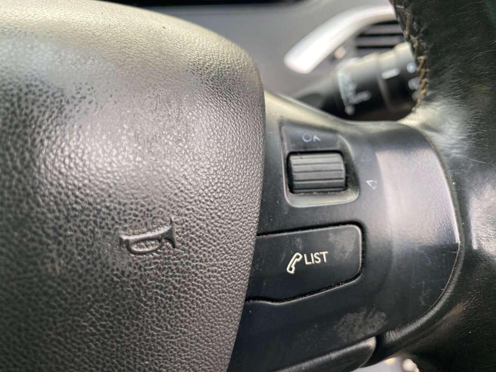 Used Peugeot 2008 2013 for sale - 77018124: Photo 37