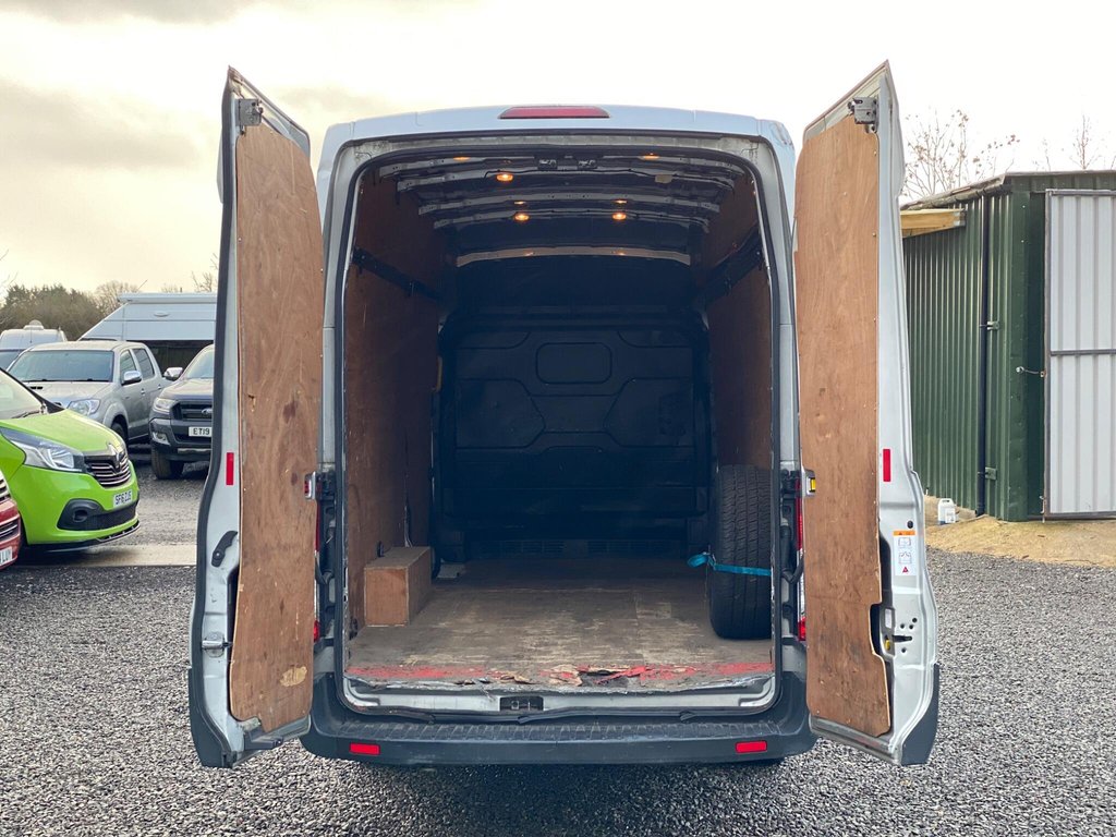 Used Ford Transit 2017 for sale - 76848097: Photo 11