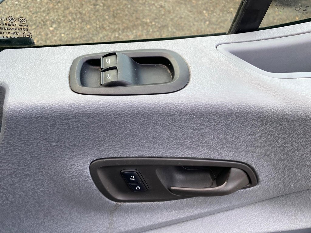 Used Ford Transit 2017 for sale - 76848097: Photo 23