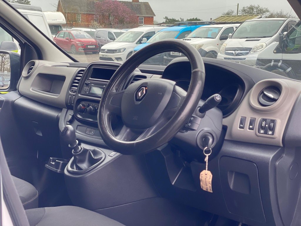 Used Renault Trafic 2015 for sale - 78206628: Photo 28