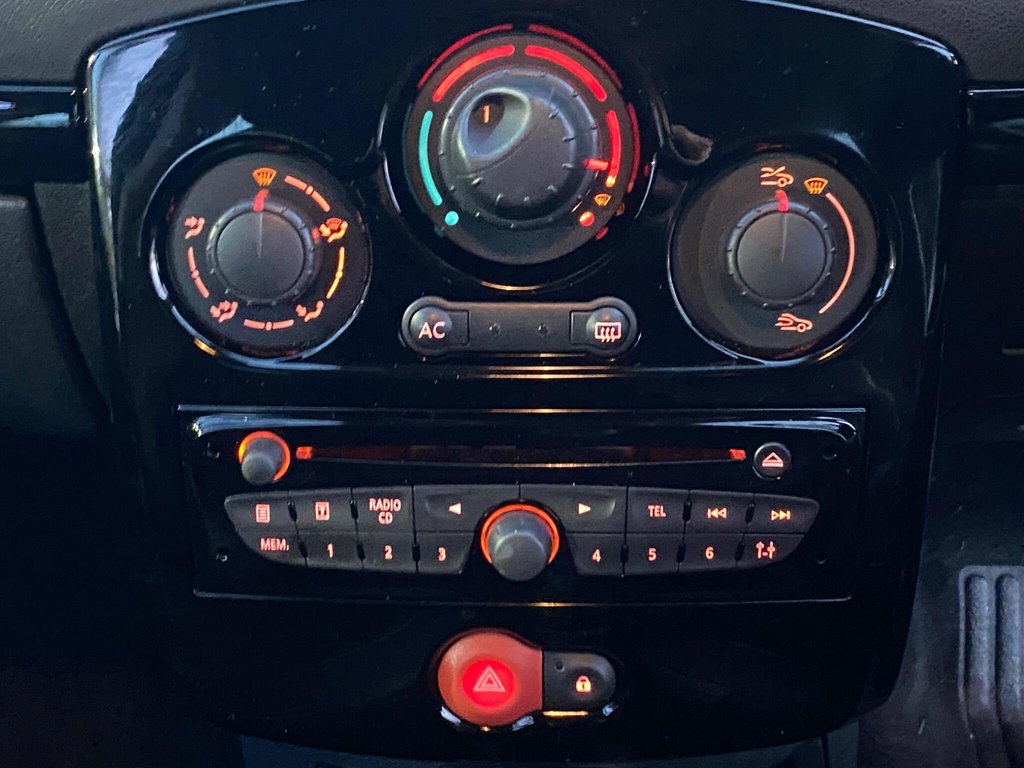 Used Renault Clio 2012 for sale - 77161494: Photo 35