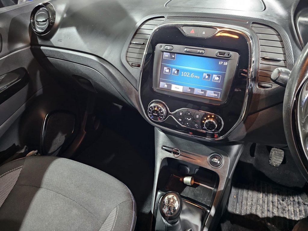 Used Renault Captur 2015 for sale - 77236467: Photo 46