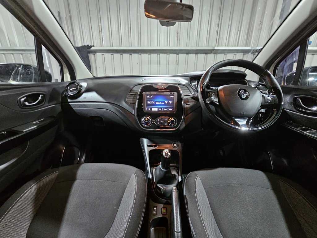 Used Renault Captur 2015 for sale - 77236467: Photo 7