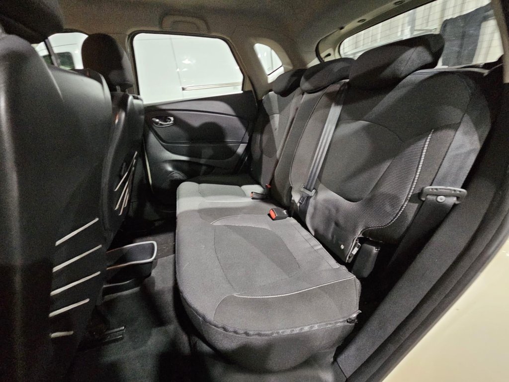 Used Renault Captur 2015 for sale - 77236467: Photo 9