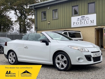 Used Renault Megane 2011 for sale - 76245228: Photo