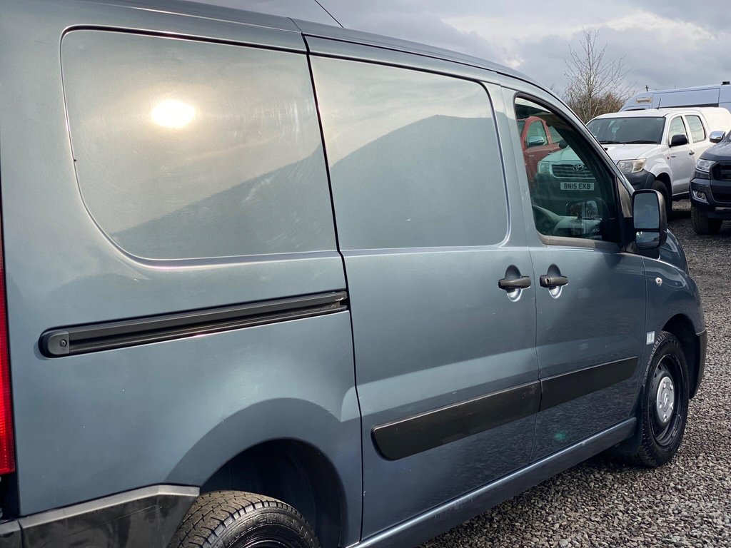 Used Citroen Dispatch 2013 for sale - 76496754: Photo 27