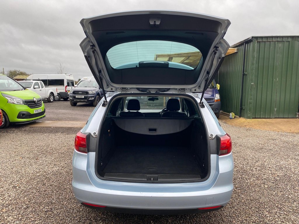 Used Vauxhall Astra 2025 for sale - 76724464: Photo 11