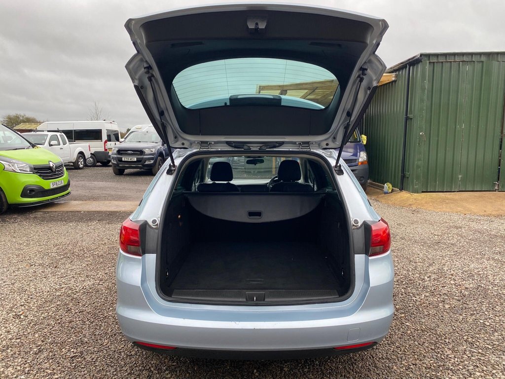 Used Vauxhall Astra 2025 for sale - 76724464: Photo 47