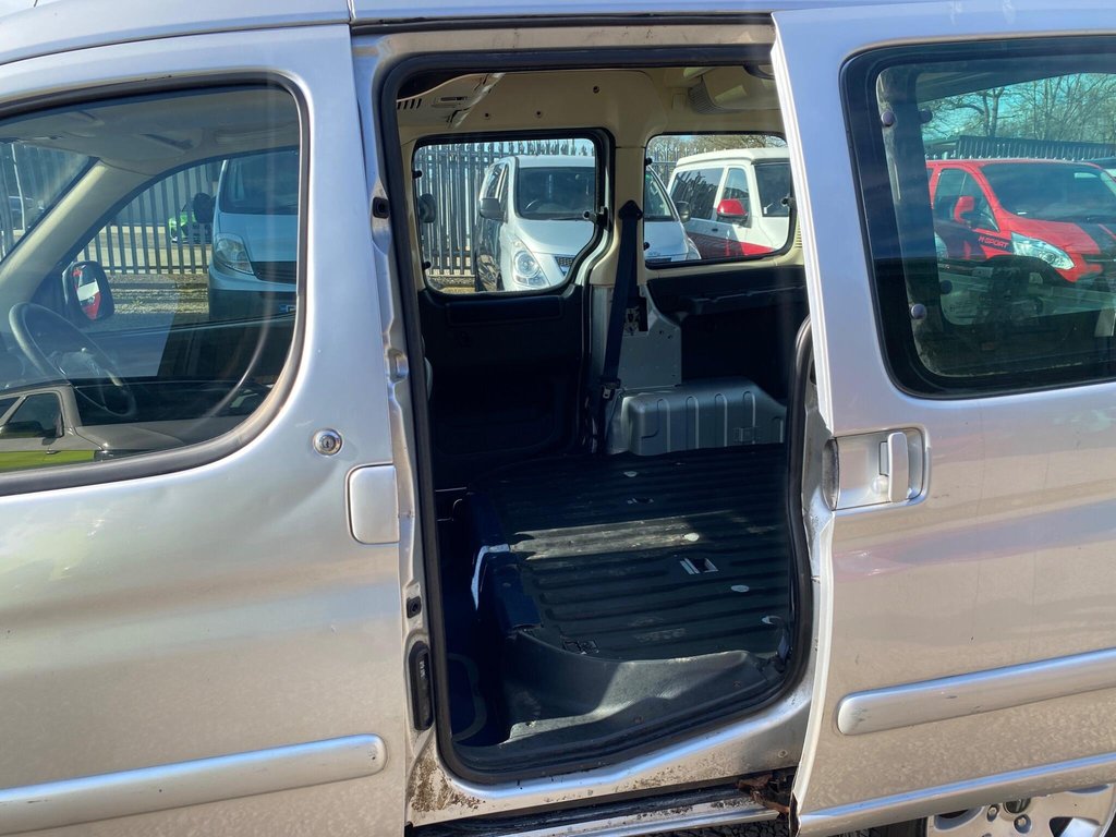 Used Citroen Berlingo Multispace 2005 for sale - 77720327: Photo 42