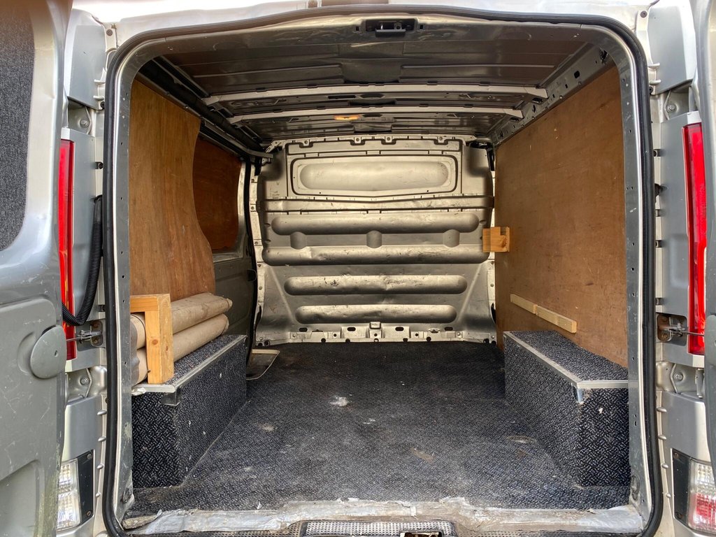 Used Vauxhall Vivaro 2013 for sale - 77205488: Photo 10