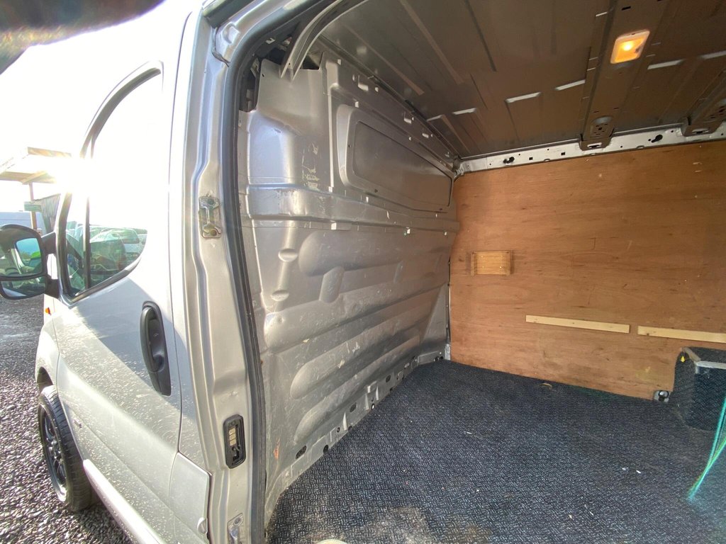 Used Vauxhall Vivaro 2013 for sale - 77205488: Photo 14