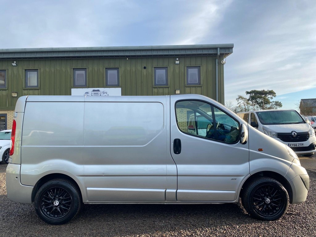 Used Vauxhall Vivaro 2013 for sale - 77205488: Photo 24