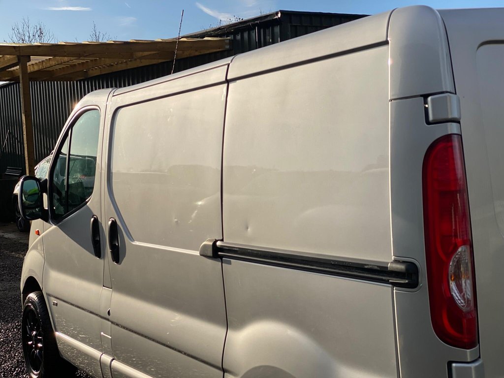 Used Vauxhall Vivaro 2013 for sale - 77205488: Photo 31