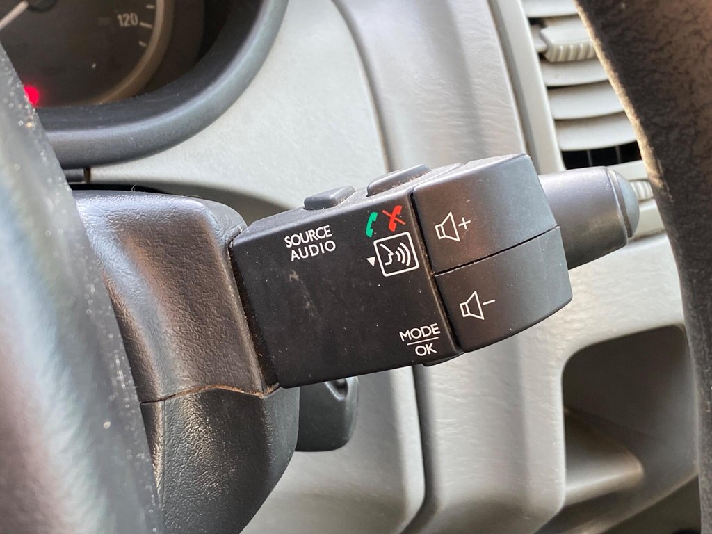 Used Vauxhall Vivaro 2013 for sale - 77205488: Photo 42