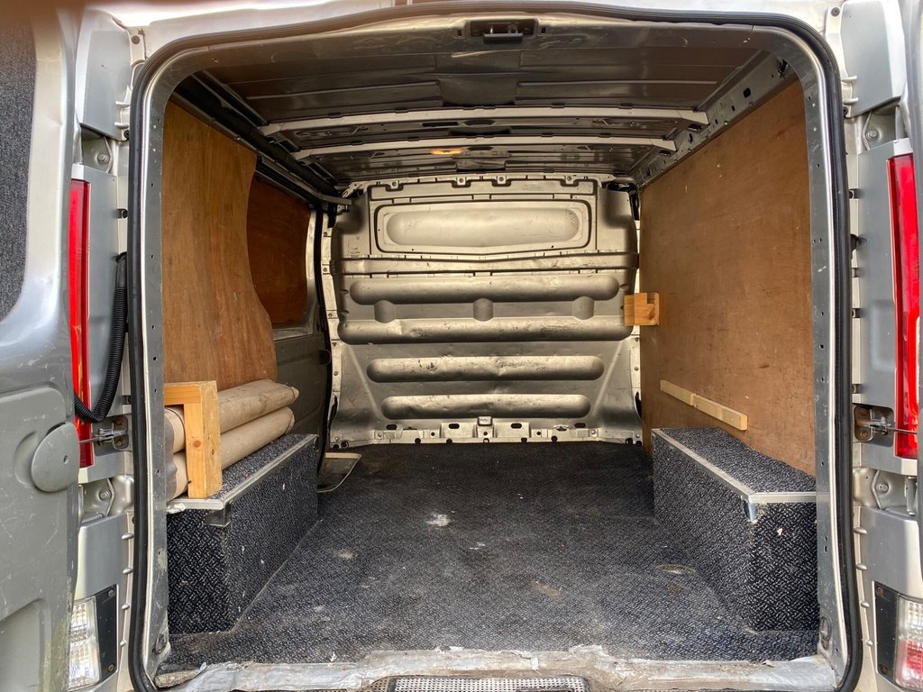 Used Vauxhall Vivaro 2013 for sale - 77205488: Photo 47