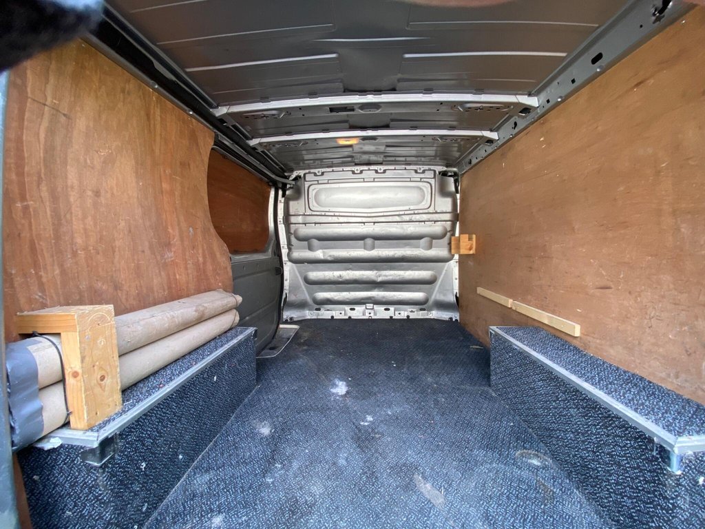 Used Vauxhall Vivaro 2013 for sale - 77205488: Photo 48